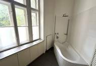MÖLLWALDPLATZ, U1-Nähe, 133 m2 Altbau mit Loggia, 3 Zimmer, Extraküche, 2 Loggia, Wannenbad, Parketten, 1. Liftstock