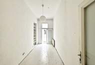 Südwestseitiger Altbau nächst Neubaugase und Burggasse! Kleiner Balkon in ruhigen Innenhof!