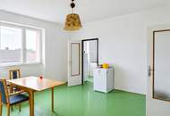 Wohn- und Gewerbeliegenschaft mit Werkstatt, Lagerflächen und großem Grundstück in Orth an der Donau