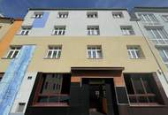 Coffee, Brunch & mehr: Vielfältig nutzbare Gastrofläche nebst Hauptplatz mit großem Lagerbereich | Sofort anmietbar