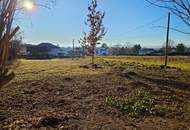 Ferienhaus auf großzügigem Baugrundstück