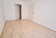 HÖRLGASSE BEIM SCHLICKPLATZ, gepflegte 45 m2 Neubau, 2 Zimmer, Komplettküche, Duschbad, Parketten, 2. Liftstock