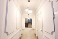 Altbauflair trifft Wohnkomfort - einziehen und verlieben! Kuschelige Kleinwohnung mit riesiger Loggia! Traumhaft sanierter Altbau + Perfekte Raumaufteilung + Hochwertige Ausstattung + Rundum saniertes Haus!