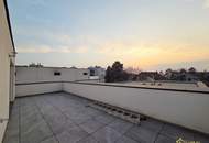 ERSTBEZUG! SCHLÜSSELFERTIG. 144 m² WOHNNUTZFLÄCHE, 5 ZIMMER, 2 BÄDER, 3 WC's, TRAUMHAFTE DACHTERRASSE MIT 31 m², INKLKUSIVE KFZ-STELLPLATZ.