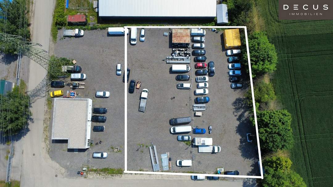 | SCHÖNES GEWERBEGRUNDSTÜCK | GUT VERKEHRSANBINDUNG | ENORMES AUSBAUPOTENIAL |