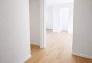 Ihr Logenplatz über der Stadt – Exklusives 4-Zimmer-Dachgeschossjuwel mit drei Terrassen &amp; moderner Haustechnik *** Überzeugen Sie sich selbst bei einer persönlichen Besichtigung ***
