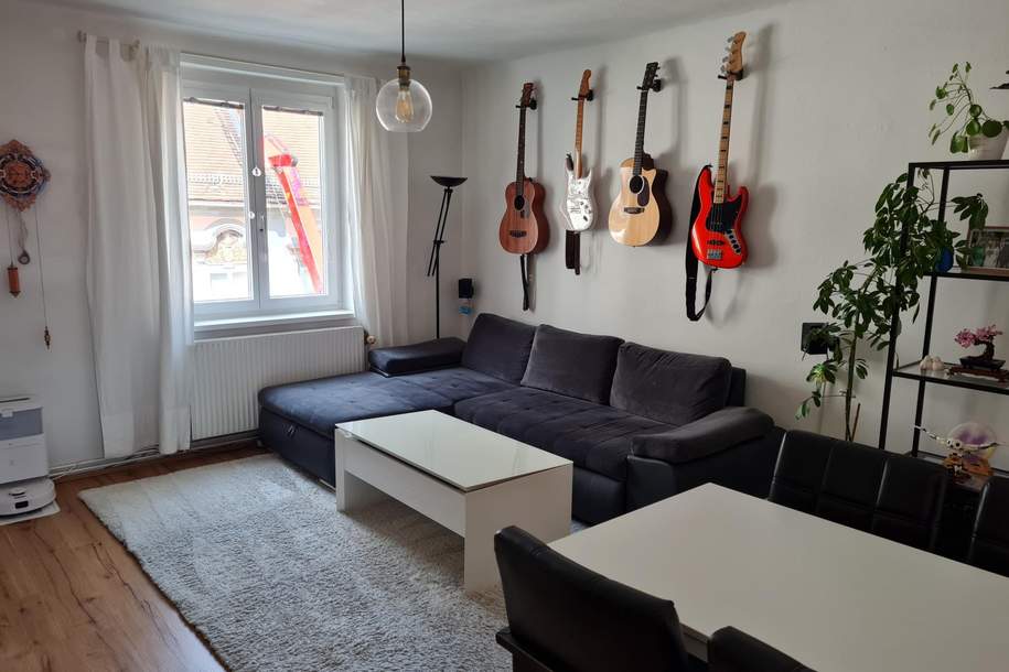 UNBEFRISTET!!! Schöne 3 Zimmer Wohnung in bester Innenstadtlage!!, Wohnung-miete, 750,00,€, 2700 Wiener Neustadt(Stadt)
