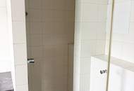 HOFSEITIG - Schöne 4-Zimmerdachgeschosswohnung mit Terrasse und Klimaanlage!