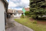 Kaiserebersdorf: Grundstück mit Altbestand und Entwicklungspotenzial