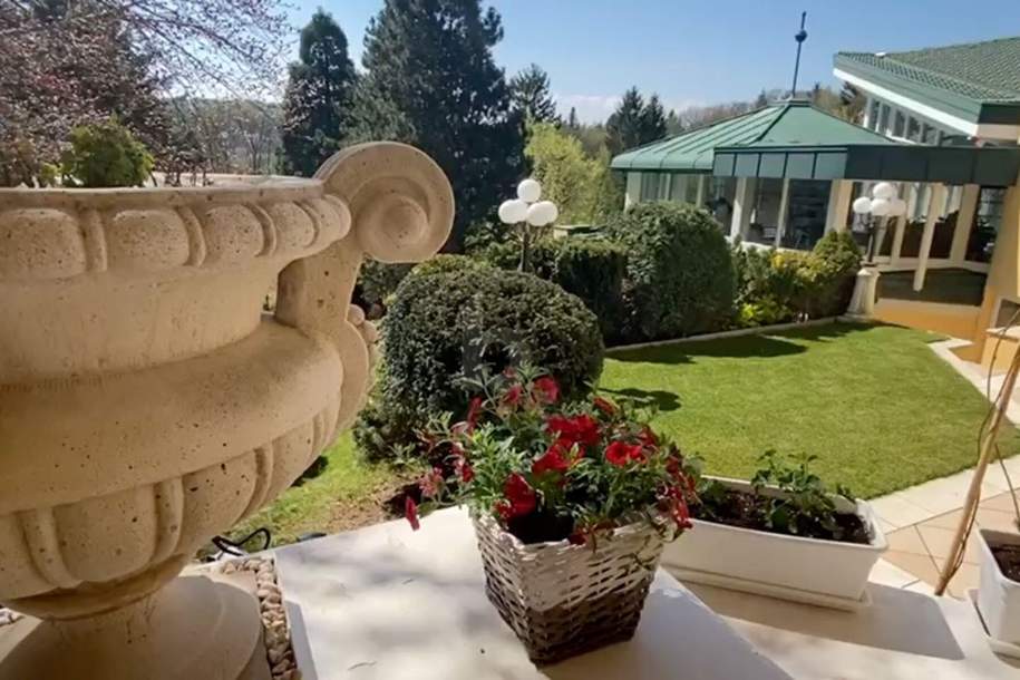 VILLENJUWEL MIT INDOOR SWIMMING POOL IN IDYLLISCHER RUHELAGE, Haus-kauf, 1.650.000,€, 3032 Sankt Pölten(Land)