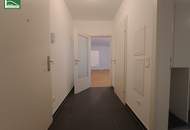 Wundervolle Dachgeschosswohnung mit großer Dachterrasse