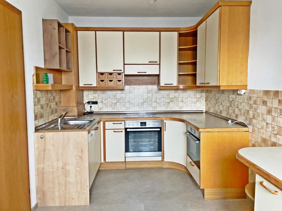 Großzügige Eigentumswohnung mit Loggia in Raab