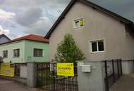 * Gelegenheit * Einfamilienhaus mit viel Wohnfläche, Keller und Garten!