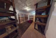 Zweifamilienhaus mit zwei separaten Wohneinheiten, Balkon, Garage und Carport in ruhiger Lage von Knittelfeld