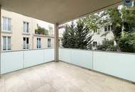 Provisionsfrei: Wunderschönes Apartment mit ruhiger Balkon-Terrasse bei der Orangerie Schönbrunn!