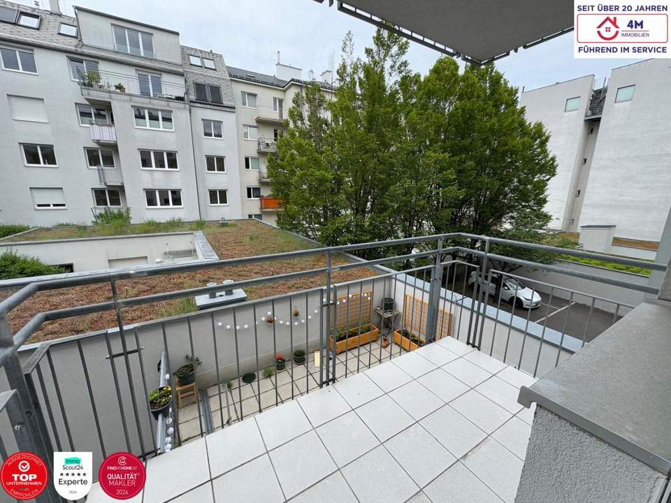 RUHIGE 2-ZIMMER-EIGENTUMSWOHNUNG IN HOFSEITIGER LAGE – IDEAL FÜR PÄRCHEN ODER SINGLES