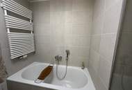 Moderne 3 Zimmer mit Balkon (teilmöbliert) und vielen Extras im Haus!