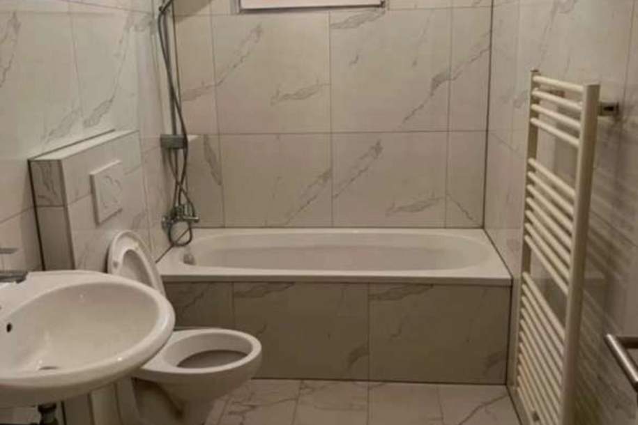 Moderne 2,5-Zimmer-Wohnung in Neunkirchen - nahe Zentrum, Bahnhof, Krankenhaus (Provisionsfrei), Wohnung-miete, 800,00,€, 2620 Neunkirchen