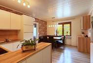 Zweifamilienhaus mit Charme – Top-saniert mit Garten & Pool