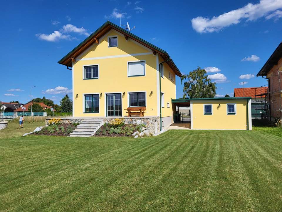 NEUBAU BJ 2024 NÄHE TULLN MIT GROSSEM GRUNDSTÜCK