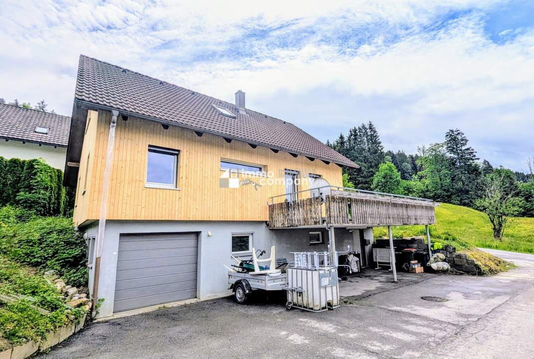 Idyllisches Einfamilienhaus im Bregenzerwald - große Südwest-Terrasse, Garten und malerische Aussicht!