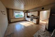 Ihr Rückzugsort im Grünen – Wohnen mit 4.000 m² Gartenidylle - Ein Haus mit Potenzial in Felling