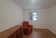 LIEBEVOLLES WOHNJUWEL MIT PARKÄHNLICHEM GARTEN IN TRAUMHAFTER WALDRANDLAGE MIT HERRLICHEM AUSBLICK UNWEIT VOM STAUSEE KRONSEGG