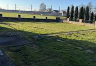 EIN sanierungsbedürftiges BESTANDSHAUS auf ZWEI gut geschnittenen BAUPARZELLEN