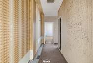 Bestlage in Stockerau! Großzügige 3 Zimmer-Wohnung mit traumhaftem Fernblick, Balkon & Garage!