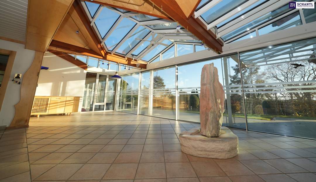 UMGEBEN VON RUHE MIT BLICK ÜBER LASSNITZHÖHE! Ihr neues Zuhause mit Wellnessbereich, Pool, Sauna und traumhafter Aussicht!