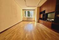 HELLE 3 Zimmer mit Lift im 1. Stock – Ruhelage Nähe U3