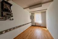 Zinshaus in Innenstadtlage mit 7 Einheiten und Grünfläche