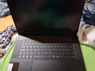 Razer Blade 15 (2019) i7 8750H mit RTX 2080 Max-Q, 1150 €, Marktplatz-Computer, Handys & Software in 4641 Kleßheim Razer Blade 15 (2019) i7 8750H mit RTX 2080 Max-Q, 1150 €, Marktplatz-Computer, Handys & Software in 4641 Kleßheim