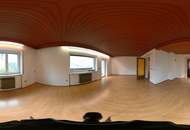 Helle und großzügige Mietwohnung mit zusätzlichem, ca. 100 m² großem, ausgebautem Kellerbereich