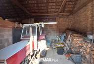 Mehrfamilienhaus mit großzügigem Grundstück und vielseitig nutzbaren Nebengebäuden in Traismauer