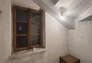 Sanierungsbedürftiges Einfamilienhaus mit viel Potenzial in ruhiger Siedlungslage in Kemeten