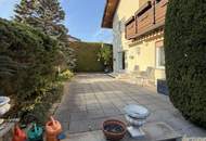 Einfamilienhaus mit unverbaubarem Waldblick auf großzügigem Hanggrundstück in Breitenfurt