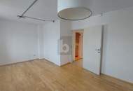 PREISHIT! GROSSE MAISONETTE MIT BLICK ÜBER DIE STADT