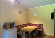 Einfamilienhaus mit Nebengebäude in ruhiger Lage