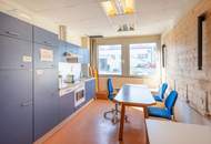 Attraktive Gewerbeimmobilie mit Produktionshalle, Lagerflächen und Photovoltaikanlage