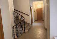 Charmanter Altbau mit Potenzial – Sanierungsbedürftig.! - Nähe U4 und U6 Spittelau