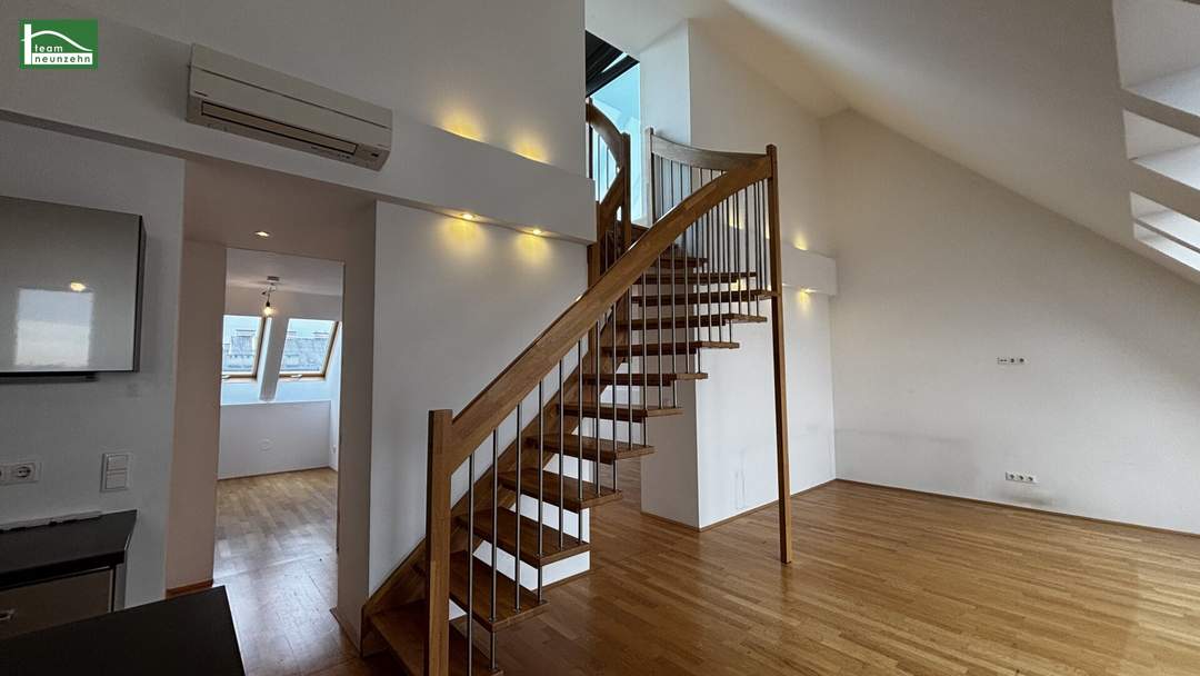 Exklusive Dachgeschosswohnung mit modernem Flair im sanierten Altbau - JETZT ANFRAGEN