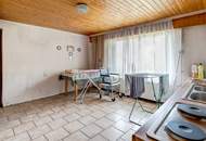 NEUER PREIS !! Sehr großes Haus im Herzen von Lassee!