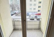 Gemütliche 3-Zimmer-Wohnung mit Loggia in 1220 Wien – Ihr Renovierungsprojekt!