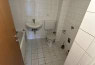 Sehr gut geschnittene 3-Raum-Wohnung mit Loggia in Linz/Muldenstraße Spallerhof!