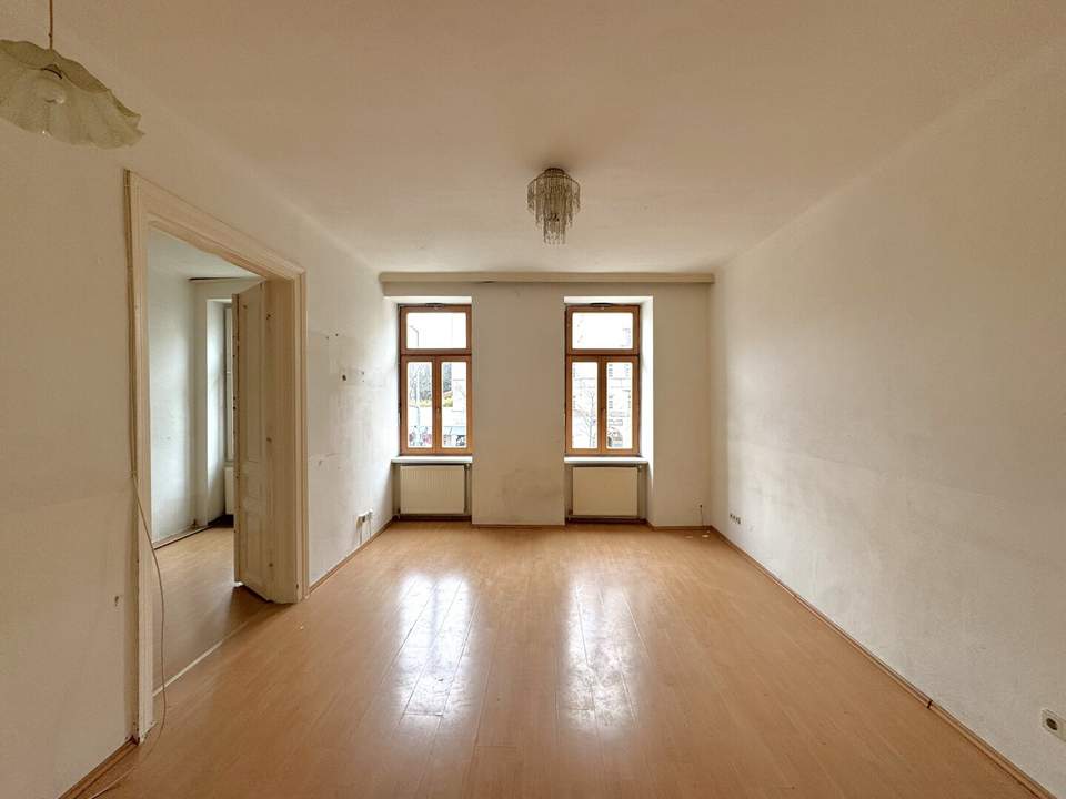 Sanierungsbedürftig: Altbau! Nahe Donau und U1!