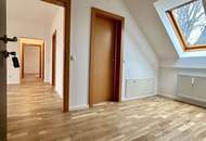 Großzügige 3-Zimmer-Dachgeschosswohnung in Ruhelage!