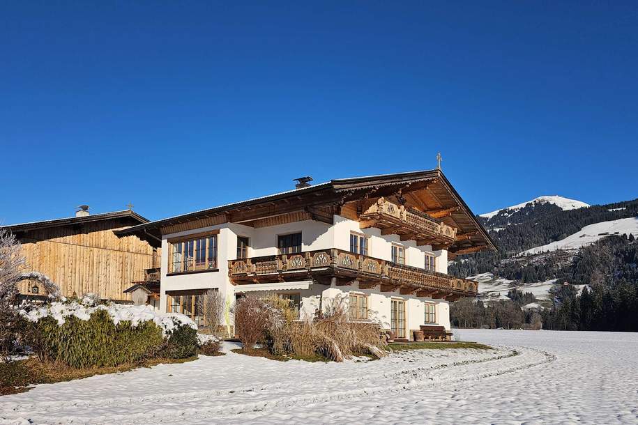 DG-Wohnung mit Sauna und XXL-Terrasse in Naturlage, Wohnung-miete, 2.500,00,€, 6363 Kitzbühel