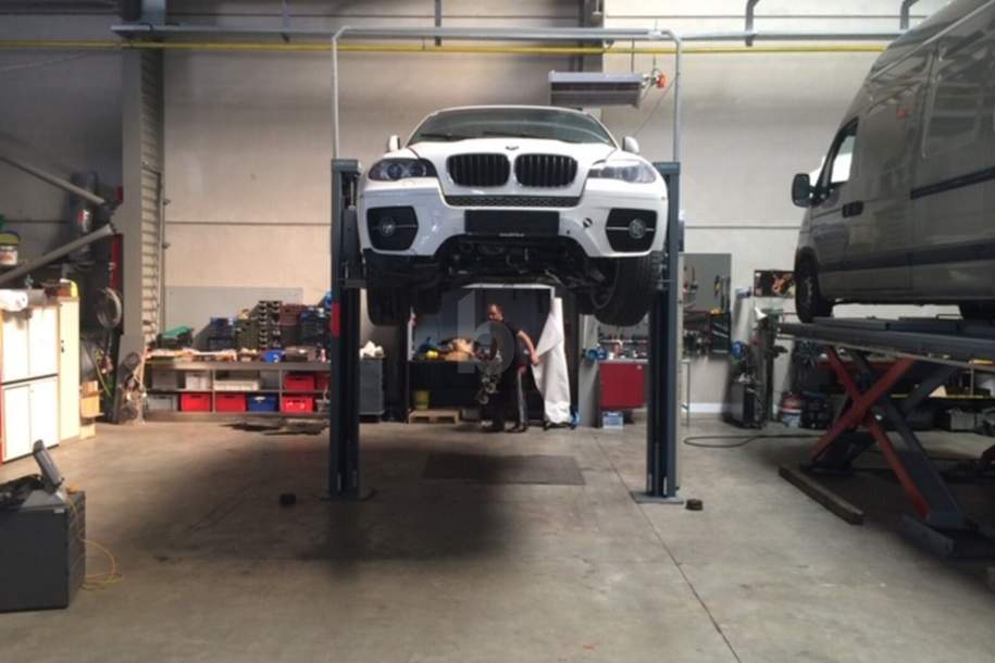 GROSS - GERÄUMIG UND VIELSEITIG NUTZBAR!, Gewerbeobjekt-kauf, 2100 Korneuburg