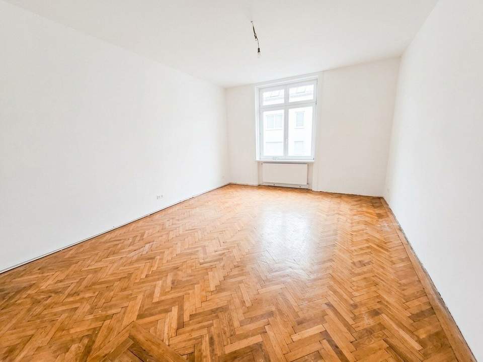 Altbaucharme in der Storkgasse - charmante 1,5 Zimmer-Altbauwohnung unbefristet